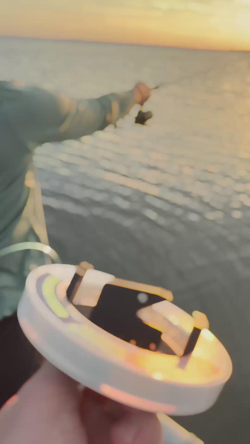 Leader Lender™ - Fishing Leader Holder & Cutter